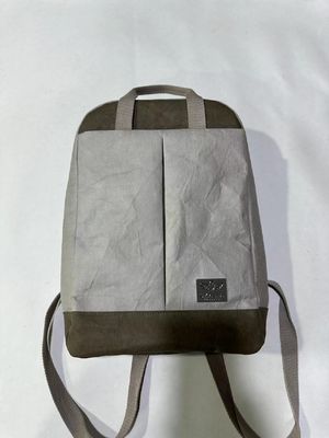 Biodegradable Golden Silver Reusable Washable Kraft Paper Backpack