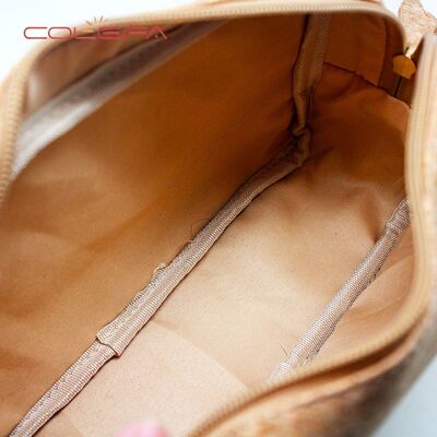 2026 New Bestseller Customized Cosmetic Bag Cork-Covered Multi-Functional Eco-Friendly Toiletry Bag Personal Gift Makeup Pouch