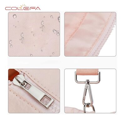 Quilted Cotton Crossbody Bag Lightweight Puffy Tote with Large Capacity Adjustable Shoulder Strap for Shoulder Carry