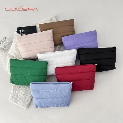 2026 Solid-Color Minimalist Nylon+Cotton-Filled Small Square Cosmetic Bag New Korean Style Fashionable Casual Bag Stylish Commuting Clutch