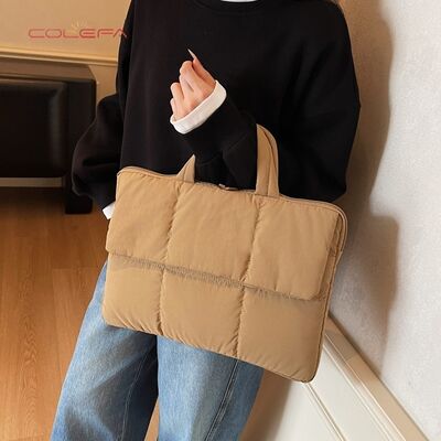 Φθινόπωρο Νέα άφιξη Στυλάδες τσάντες με στερεά χρώματα Μινιμαλιστική Νίκη Τετράγωνα χαρτοφύλακα Γυναίκες Κανονικές Ελαφριά Πολυέστερο καθημερινή μετακίνηση Λάπτοπ τσάντα